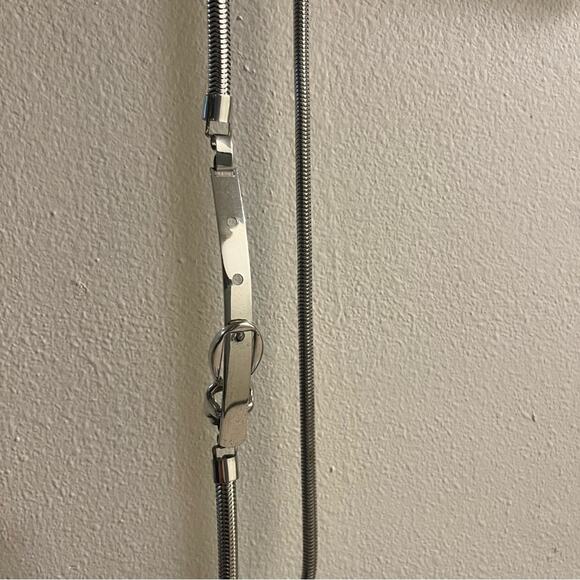 Vintage silver skinny belt - Picture 3 of 5